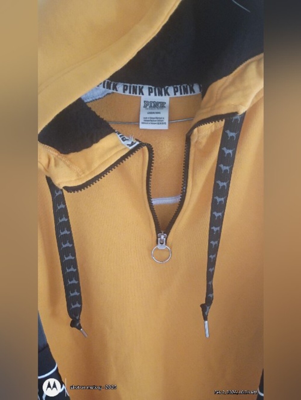 NWOT Victoria's Secret PINK Yellow Black Campus Sherpa Dog Hoodie Oversized Y2K